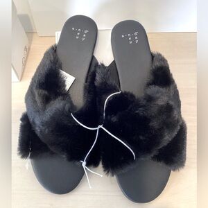 A New Day Black Faux Fur Slide Sandals Frannie 9,5